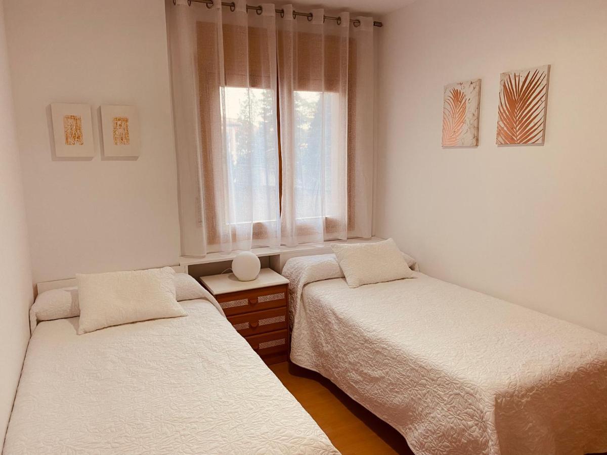 Apartamentos Alcaniz, Gala Bagian luar foto